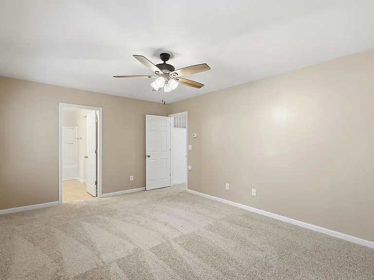 1906 Treefrog Ct — Photo 26