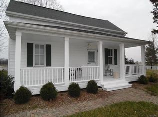 9210 Schneider Rd, Lenzburg, IL 62255