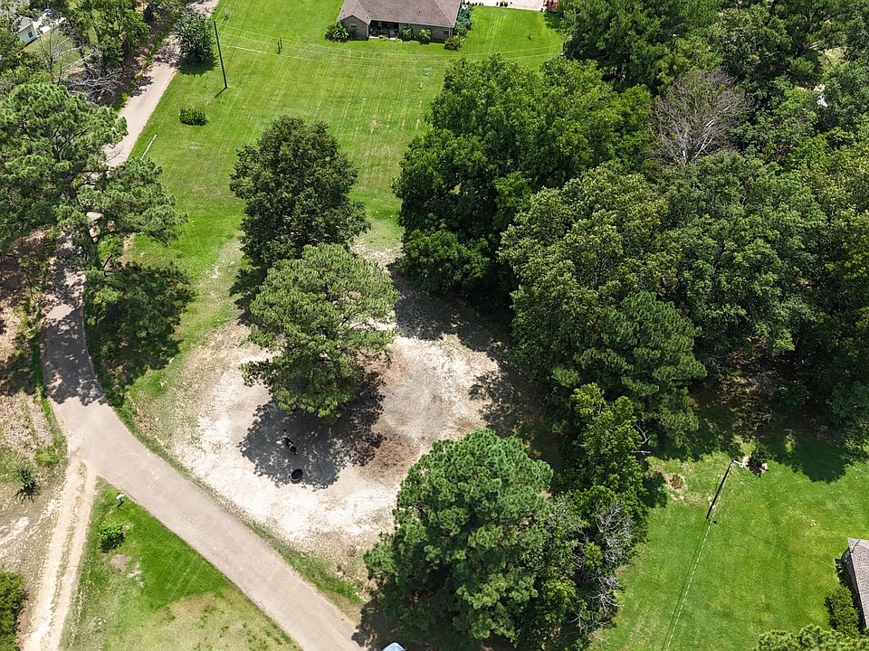 2nd image of Burnett Dr