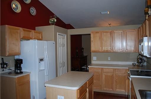 2nd image of 6627 Clair Shore Dr
