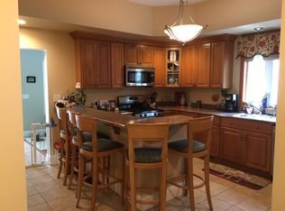 9 Linden Pl #1, Dedham, MA 02026