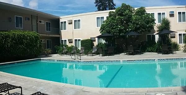1st image of 6720 Hayvenhurst Ave APT 43
