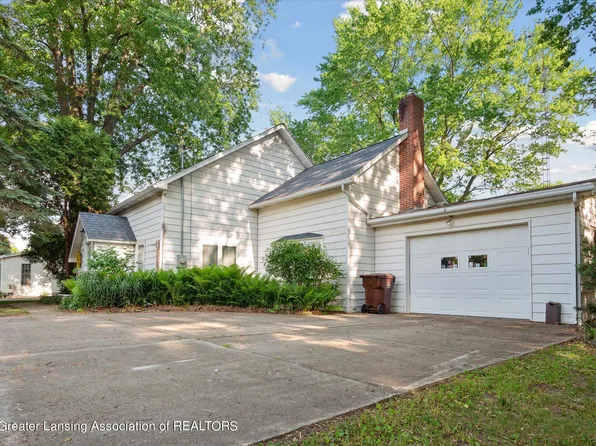 215 W Maple St, Elsie, MI 48831