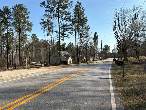 5th image of 8278 E Carroll Rd