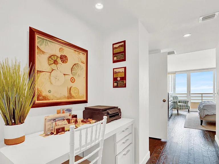 4201 N Ocean Blvd #C1405 — Photo 31