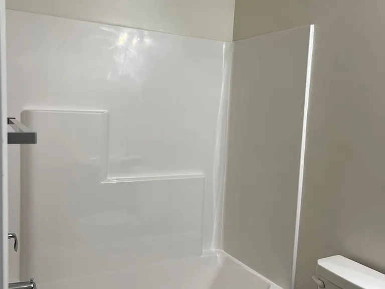 Brand New House 3 beds 2 baths with 1 car garage — Photo 43