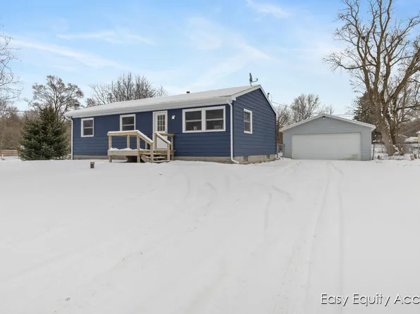 2250 E Bluewater Hwy, Ionia, MI 48846