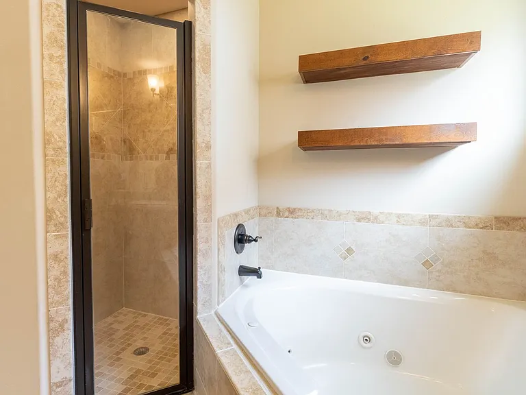 515 Palm Breeze — Photo 9