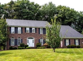 80 Kettle Run, East Aurora, NY 14052