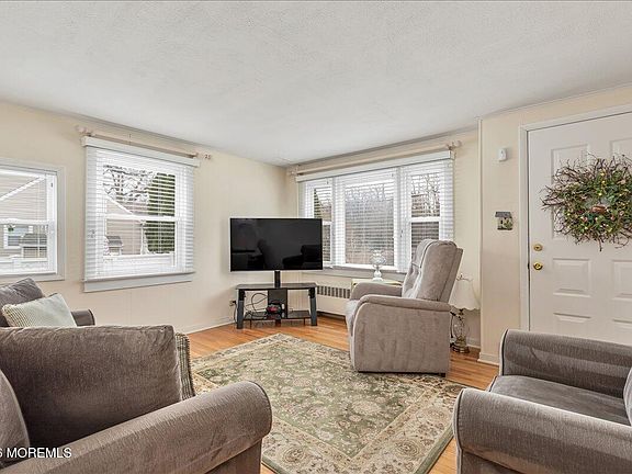 4th image of 45 Lafetra Avenue