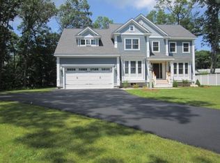 21 Blue Jay Dr, Concord, MA 01742