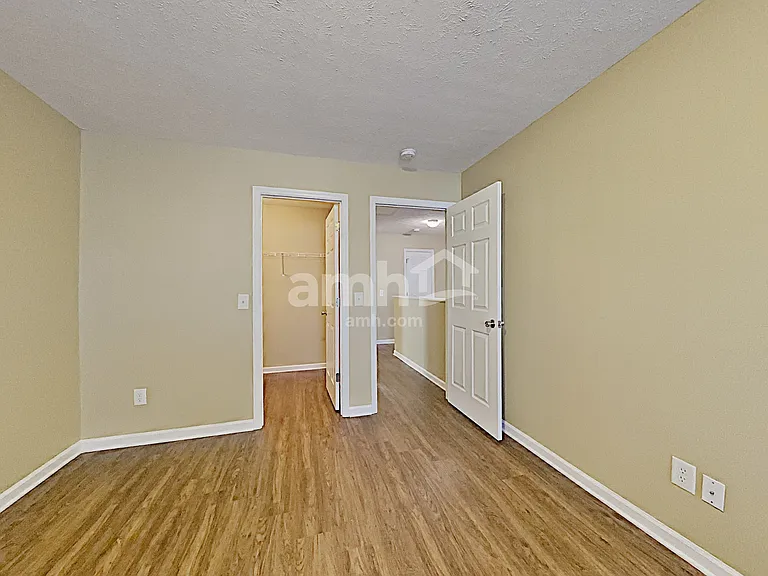 103 Porter Ct — Photo 12