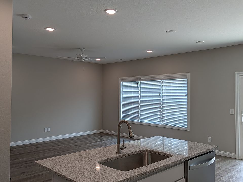 1st image of 4215 N McCord Rd #6725