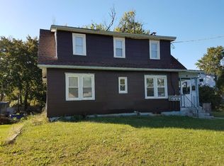 210 Warwick Rd S, Lawnside, NJ 08045
