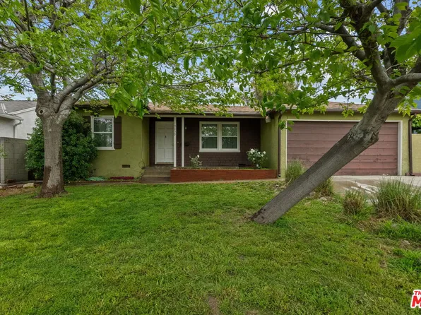 10250 Langmuir Ave, Sunland, CA 91040