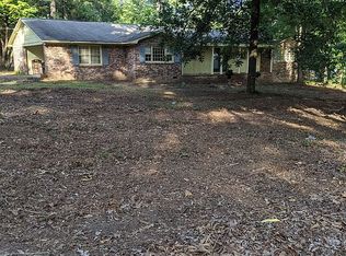 1216 Surrey Ln, Elgin, SC 29045