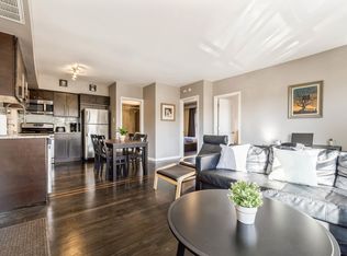 4136 W Palmer St, Chicago, IL 60639