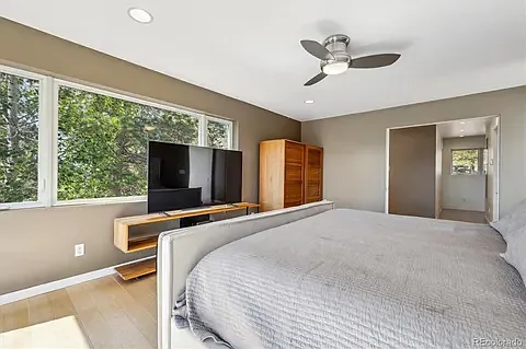 Larkspur Dr — Photo 7