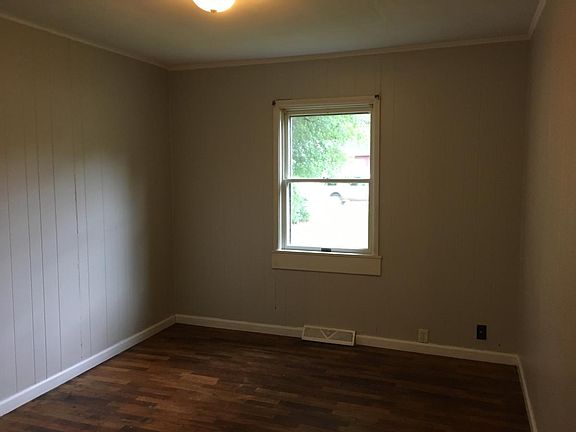 2nd image of 836 136th Ave