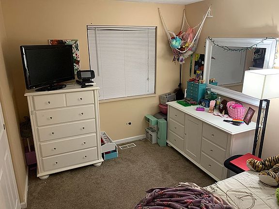 3rd image of 2704 N Grassy Creek Ct