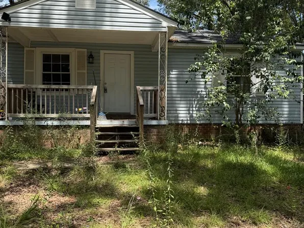 327 W 21st St, Laurel, MS 39440