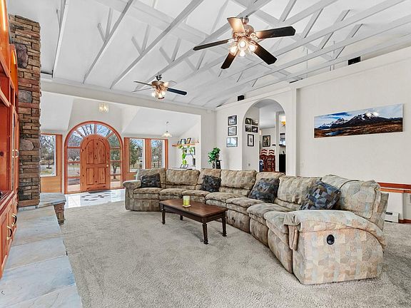 2nd image of 4091 Longhorn Dr