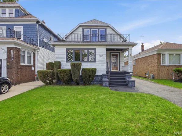 73 Saint Marys Rd, Buffalo, NY 14211