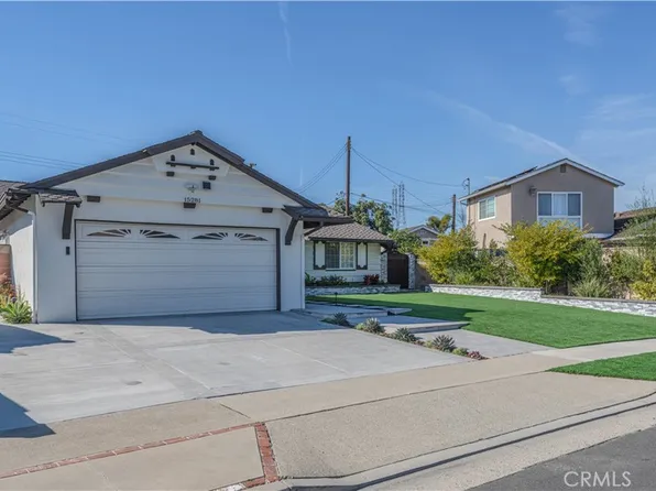 15281 Rushmoor Ln, Huntington Beach, CA 92647