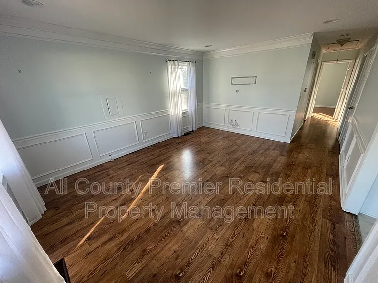 3138 Powhatan Ave — Photo 7