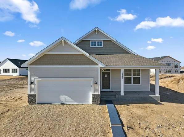 2080 Ridgepointe Dr, Hastings, MN 55033