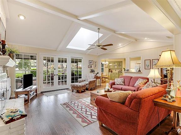 2nd image of 2505 Canyon Creek Dr