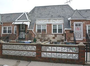 2433 82nd St, Flushing, NY 11370