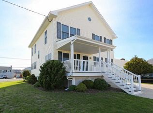 200 N Swarthmore Ave, Ventnor City, NJ 08406