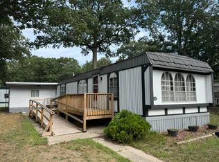 556 S Harvest Ln, Muskegon, MI 49442