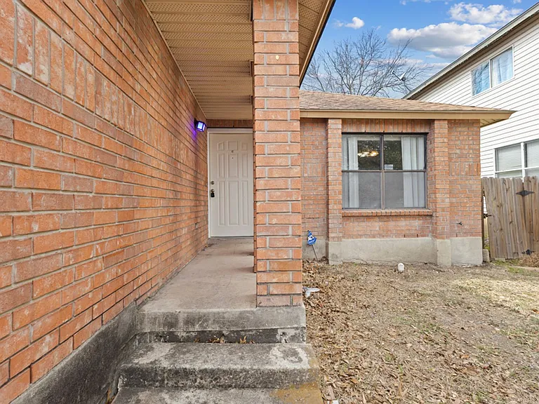 9711 Arcade Rdg — Photo 4