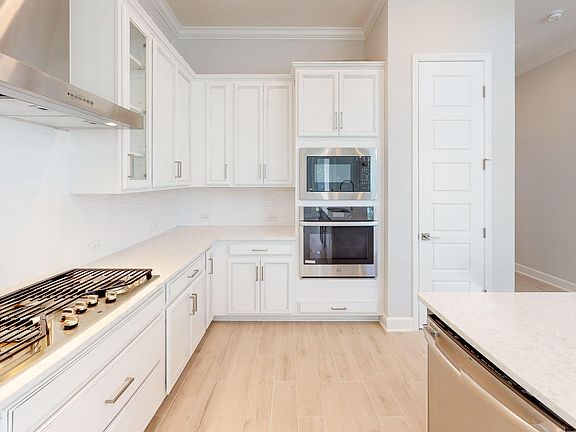 4th image of 126 Sunrise Vista Way