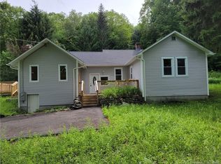 148 Weekeepeemee Rd, Bethlehem, CT 06751