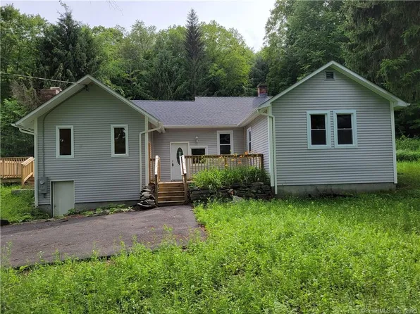 148 Weekeepeemee Road, Bethlehem, CT 06751