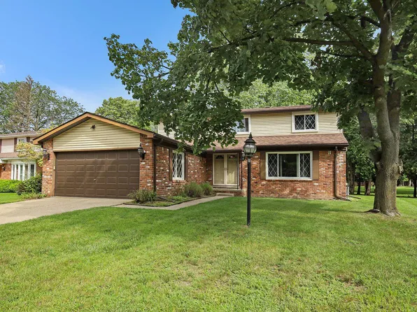 19290 Jeffrey Ln, Southfield, MI 48075