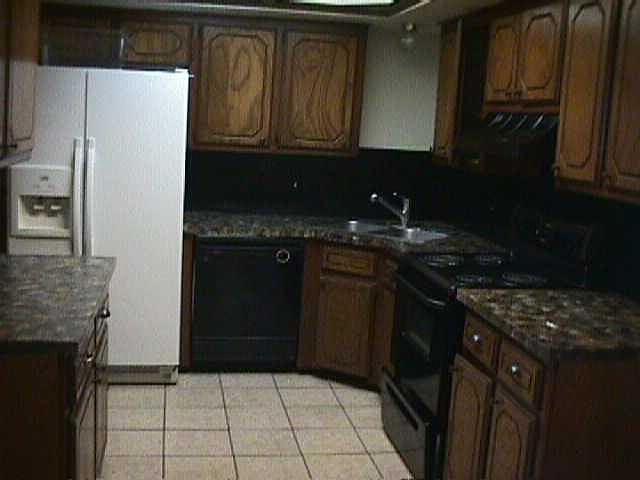 2nd image of 2421 SW 90th Pl