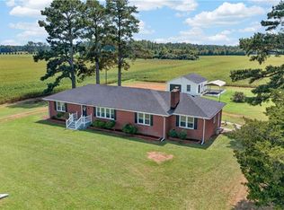 8469 Gates Rd, Suffolk, VA 23437