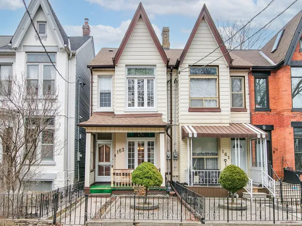 163 Beaconsfield Ave, Toronto, ON M6J 3J7
