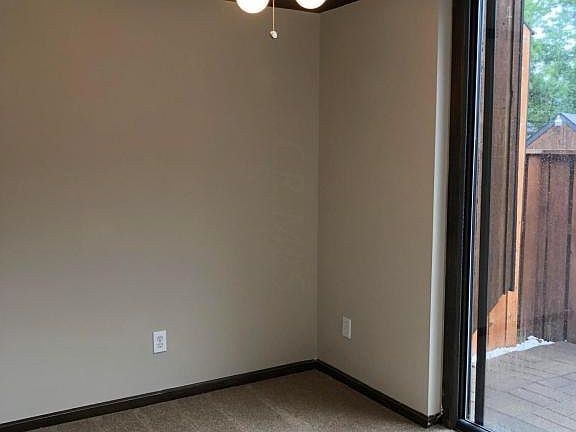 5th image of 4843 Crazy Horse Ln