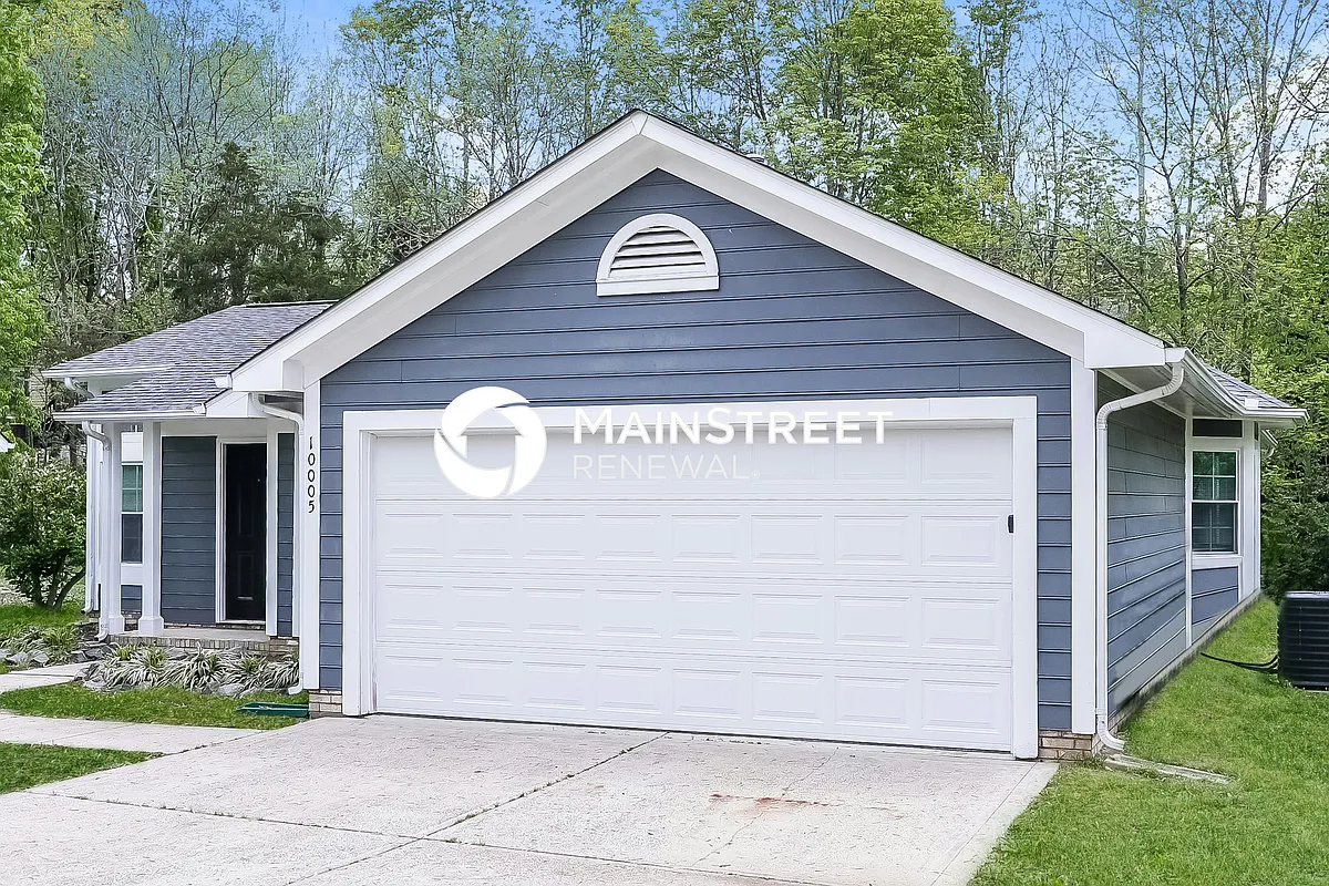 Front View - 10005 Dunfries Rd