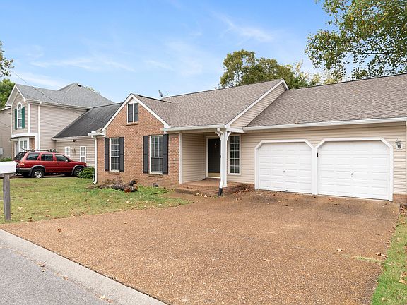 3rd image of 5220 Village Trce