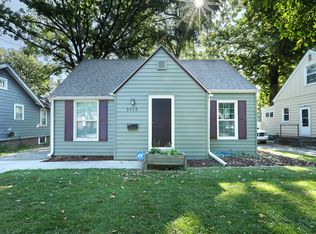 2415 34th St, Des Moines, IA 50310