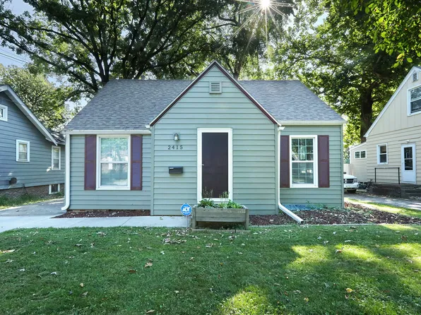 2415 34th St, Des Moines, IA 50310