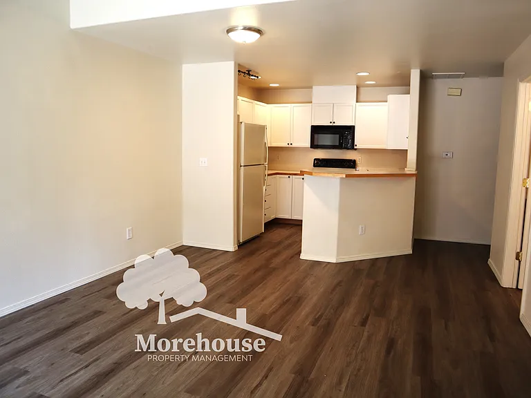 1679 S Annett St — Photo 6