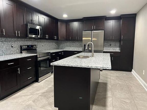 5th image of 6628 1st St N #3