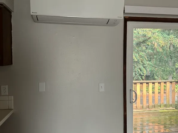 Fairhaven Apartments, 13059 SE Powell Blvd #5db313ee1, Portland, OR 97236